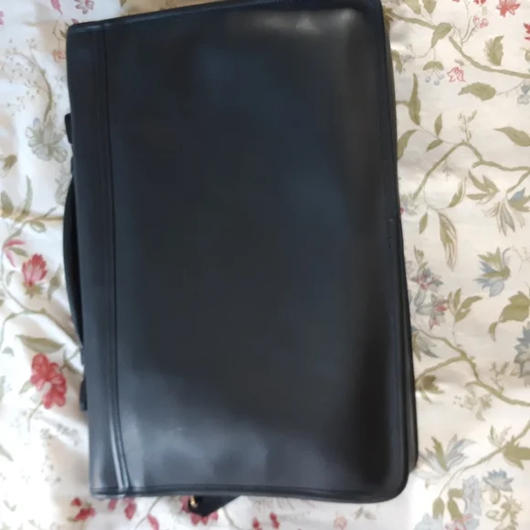 Black COACH briefcase - Picture 4 of 6
